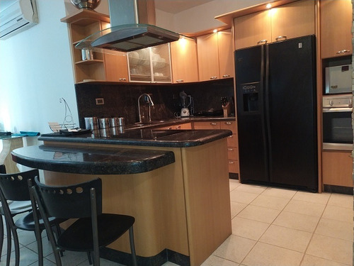 Imagen 9 de 17 de Casa En Alquiler, C.r Laguna Blanca
