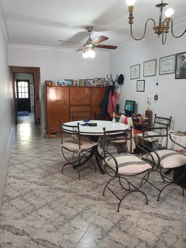 Imagen 30 de 30 de Triplex , Cochera 2 Autos, Dorm En Suite, Fondo Libre,