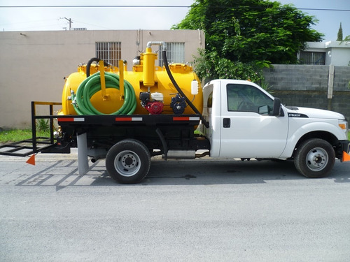 Imagen 3 de 14 de Tanque Séptico, De Presion Y Vacío, Para Desazolve 3000 Lts