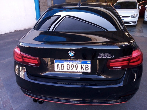 Imagen 8 de 17 de Bmw Serie 3 3.0 330i Sedan Sport Line 252cv