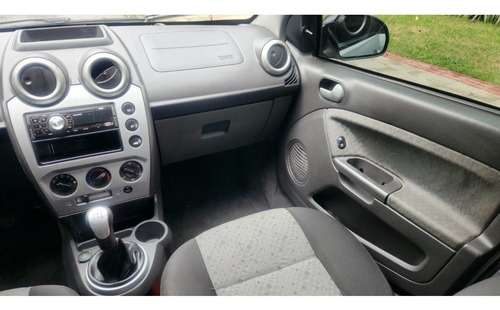 Ford Fiesta 1.0 ROCAM HATCH 8V FLEX 4P MANUAL