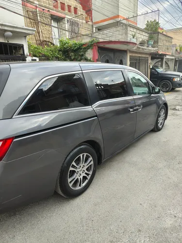 Honda Odyssey 3.5 Lx Minivan At