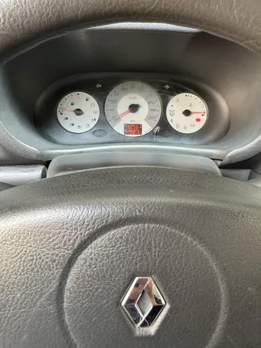 Renault Clio2 Authentique Bajo Kilometraje,cómodo, Confiable