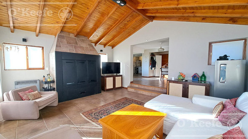 Casa En Venta 6 Ambientes En Bariloche Barrio Las Victorias