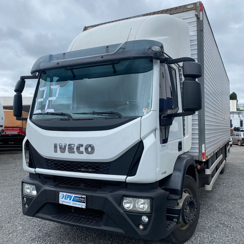 Iveco Tector 17-280 Baú - 2022