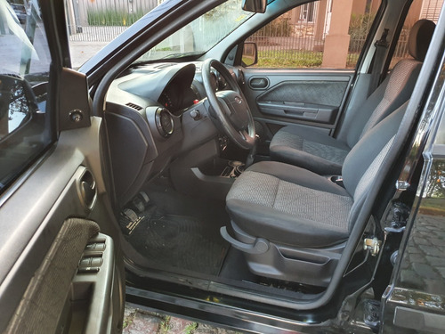Imagen 10 de 14 de Ford Ecosport 1.6n Xls 2010