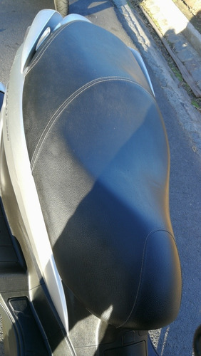 Suzuki Burgman 200 Abs