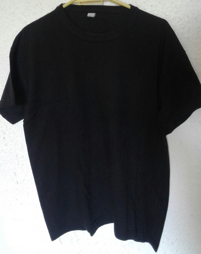 Camiseta Negra Lisa Xl.