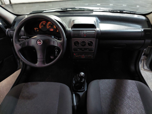 Imagen 7 de 8 de Chevrolet Corsa Wagon