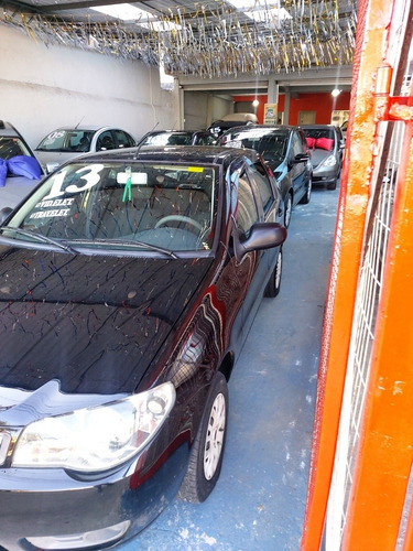 Imagem 2 de 12 de Fiat Palio 2013 1.0 Fire Economy Flex 5p