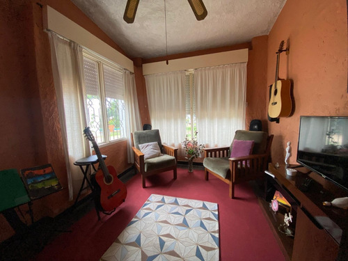 Venta. Pinar Sur. Casa 2 Dormitorios. 2 Baños. Hermoso Jardín. Sobre Asfaltada