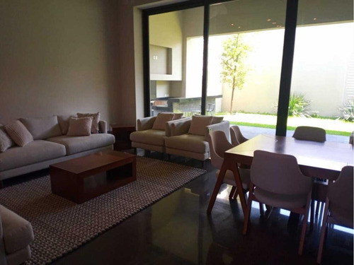 Casa En Venta En Del Valle