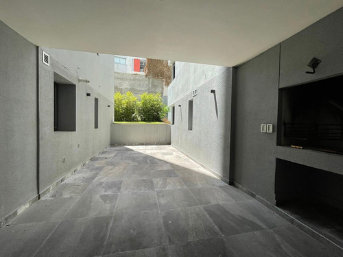 Imagen 12 de 30 de Departamento - Puerto Buceo- 3 Dorm Y Servicio Completo- 3 Gges Con Renta