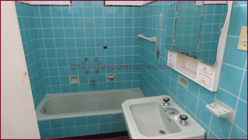 Imagen 13 de 23 de Casa Interna Venta Dos Dormitorios Macrocentro Bahia Blanca