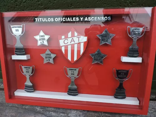 Talleres de Remedios Escalada le ganó a San Miguel y ascendió al