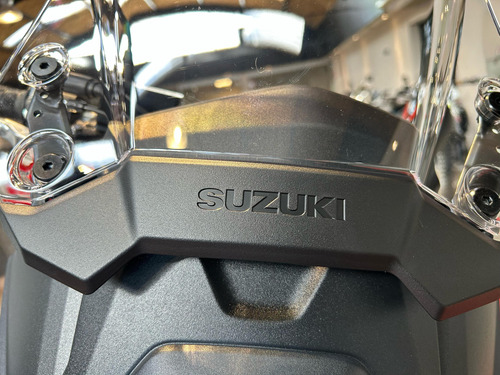 Suzuki V-strom 650 Año 2025 - Hilton Motors Co.