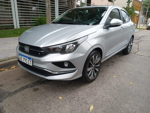 Fiat Cronos 1.8 16v Precision