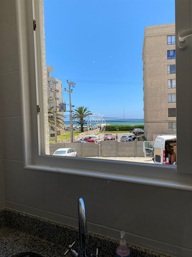 Departamento En Venta De 3 Dorm. En La Serena