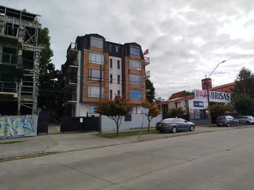Venta De Departamento En Tercer Piso, Edif. Don Benedicto