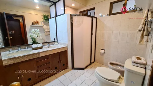 Casa En Venta En Providencia Espacios Amplios