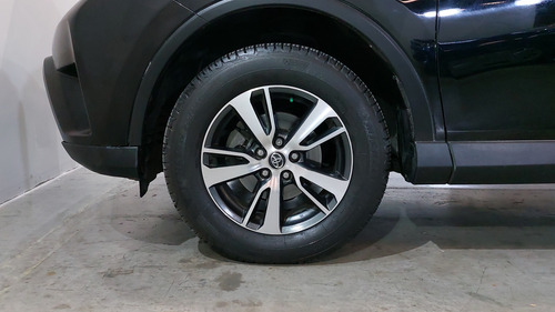Toyota RAV4 2.5 Le At