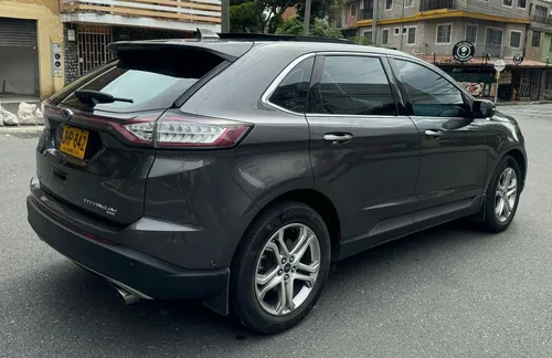 Ford Edge 3.5 Titanium