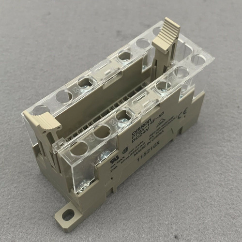 New Omron P7sa-14f-nd Dc24 Relay Sockets 6p Din Mount Fr Ccg