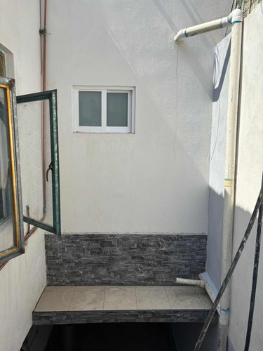 Excelente Casa Con 4 Departamentos