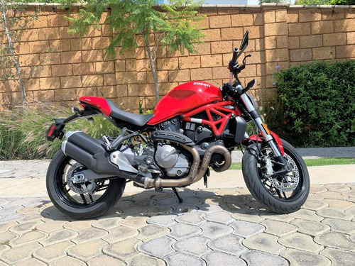 Imagen 1 de 15 de Ducati Monster 821 2019