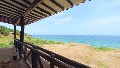 Imagen 7 de 7 de Casas En Venta Frente Al Mar. Guarame. Isla De Margarita
