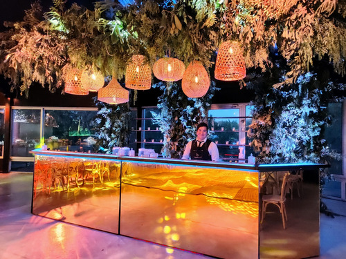 Barras Móviles De Tragos Libres Para Eventos - Tomate Algo®