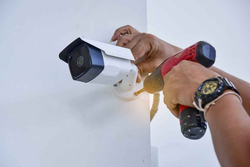 Instalación Cámara De Vigilancia Ip Hd Gadnicdahuahikvision Blanco