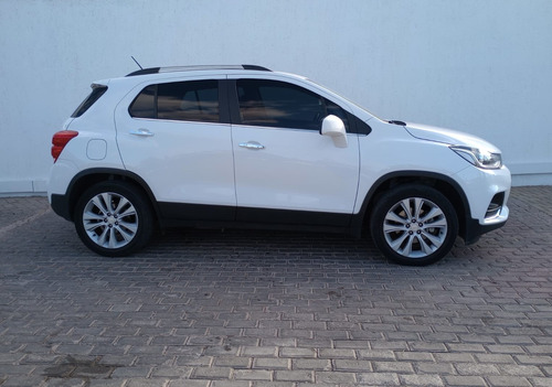 Imagen 7 de 11 de Chevrolet 2017 Tracker 1.8 Ltz 4x4 Aut Prem L/17