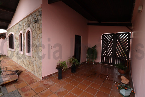 Imagem 4 de 17 de Casa Com 3 Dormitórios Em Peruíbe - 6155 - 69952908