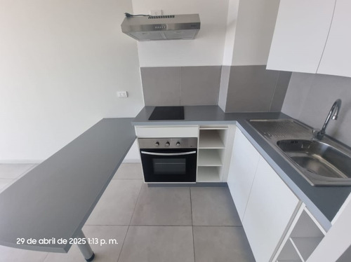 Dpto N° 1101-a, 1d+1b, Calle Frankfort, Comuna San Miguel