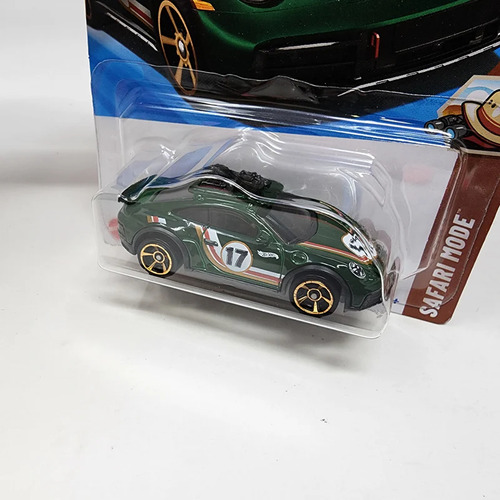 Carrinho Hot Wheels Porsche 911 Rallye Verde Safari Mode