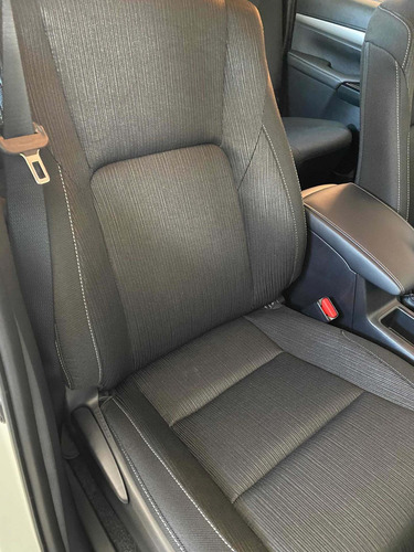 Toyota Hilux 2021 2.8 Cd Srv 177cv 4x4