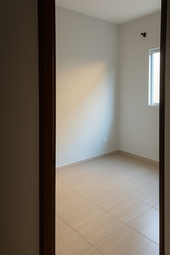 Aluga-se Apartamento Jardim Ingá- Luziânia Goiás 2 Quartos