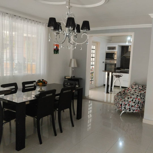 En Venta Tow House En La Campiña Naguanagua Residencias Victoria Villas. St