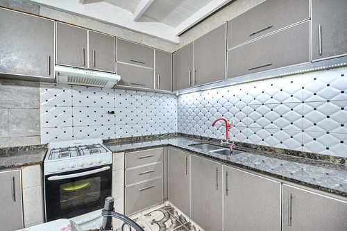 Departamento Ph · En Venta · 5 Ambientes · Luminoso, Con Estilo · En Lomas Del Mirador