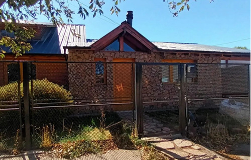 Se Vende Casa En Junin De Los Andes-centro