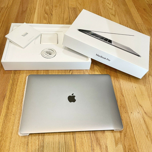 Apple Macbook Pro 15.4 512gb Ssd, 2.6ghz  I7 16g Memory