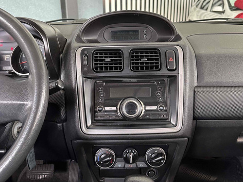 Mitsubishi Pajero TR4 2.0 4X2 16V 140CV FLEX 4P AUTOMÁTICO