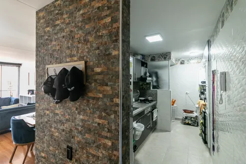 Apartamento En Venta En Hayuelos. Cod V1106017