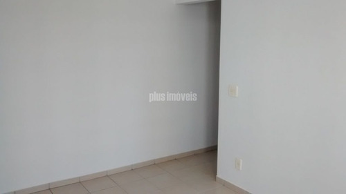 Imagem 2 de 15 de Locacao 2 Dormitórios Sem Vaga - Itaim - R$ 3.200+condominio+iptu - Pj46466
