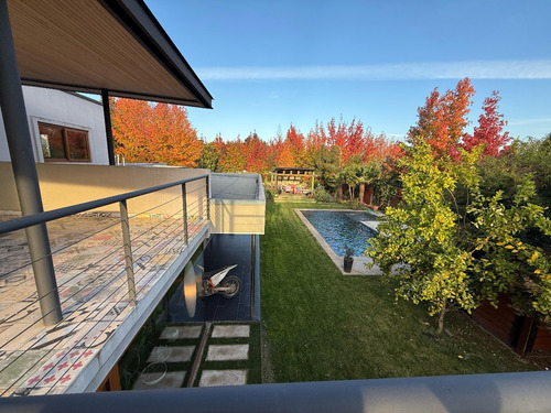 Casa En Venta Portones De Pichimapu, Las Rastras
