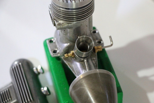 Motor Glow Raduga 7 (.42 )- A B C P/ Vcc N O V O .