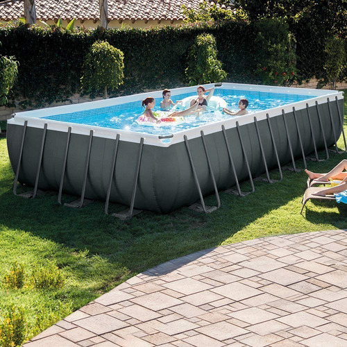 Piscina estructural rectangular Intex 26364 con capacidad de 31805 litros de 732cm de largo x 366cm de ancho gris oscuro diseño mosaico