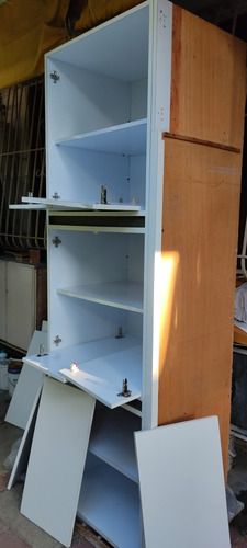 Muebles De Cocina Multiuso De Maderoa 100v Como Nuevo (Usado)