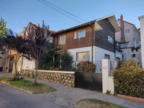 Se Vende Amplia Casa Ubicada En Sector Recreo Viña Del Mar 